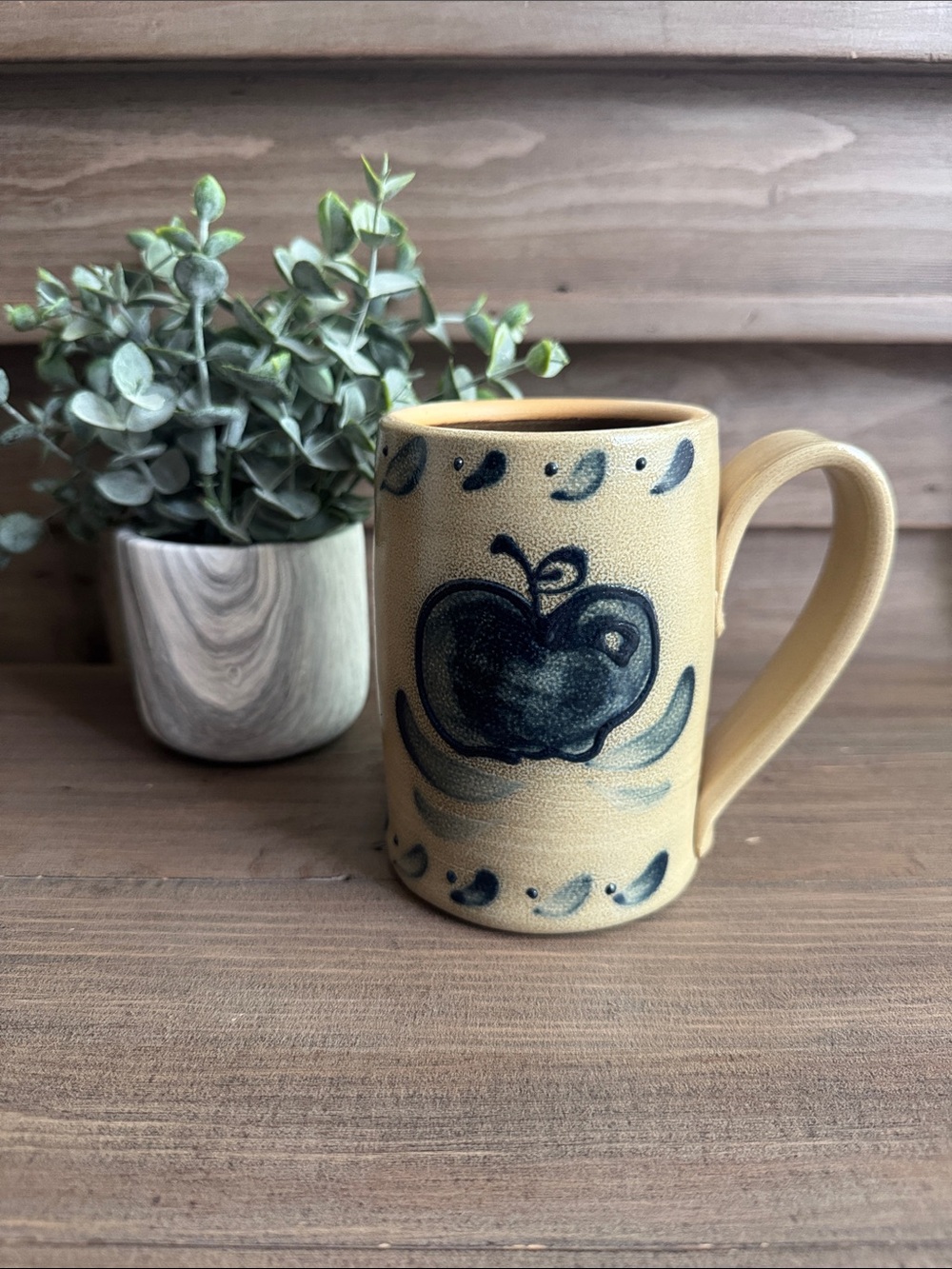 Vintage Maple City Goose Berry Patch Pottery Mug (2000)